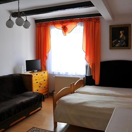 Gosciniec Zapiecek Hotel Stronie Slaskie Ngoại thất bức ảnh