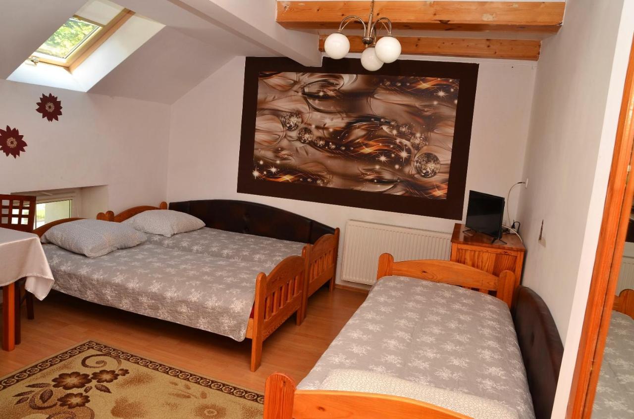 Gosciniec Zapiecek Hotel Stronie Slaskie Ngoại thất bức ảnh